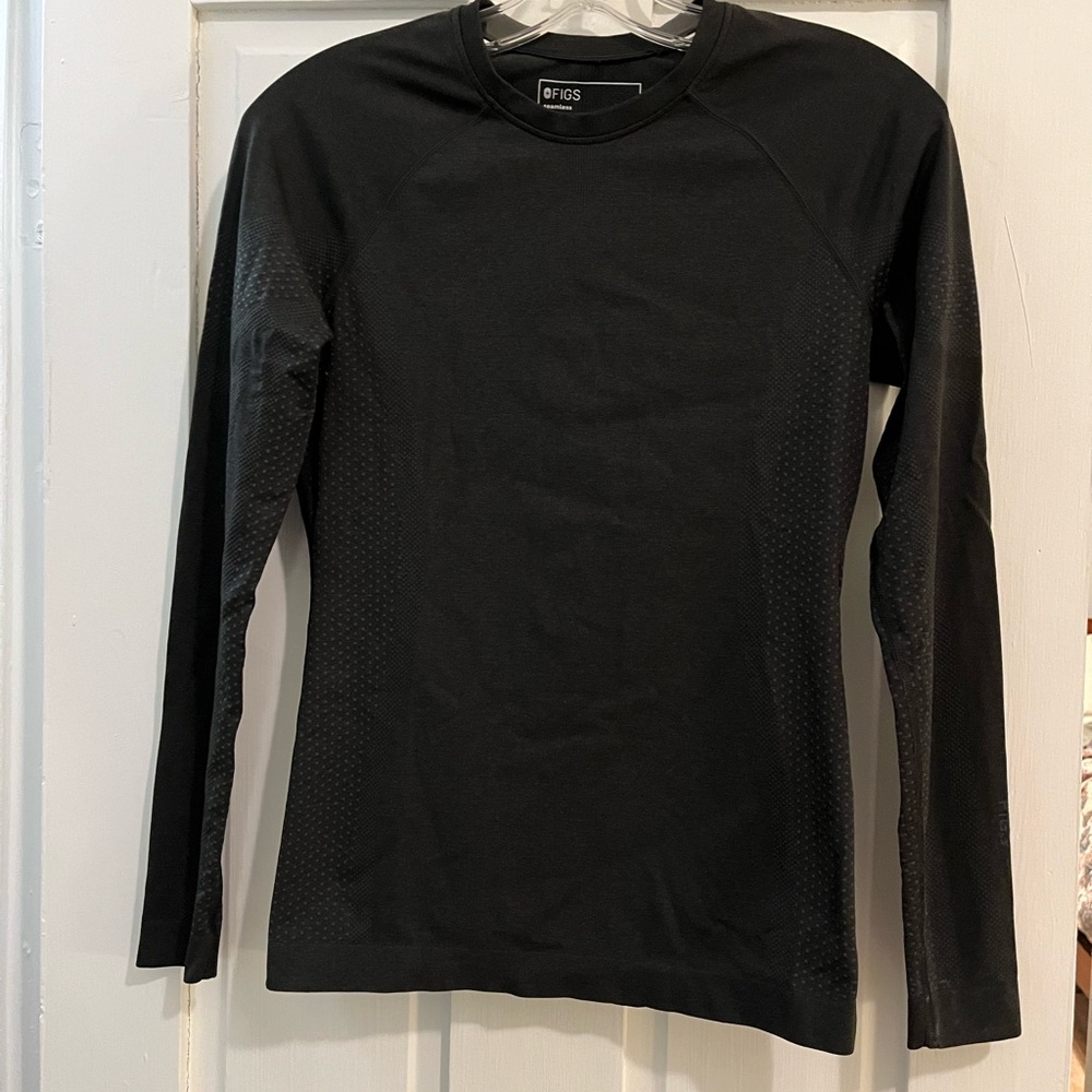 FIGS Bonsai Salta Seamless long sleeve underscrub